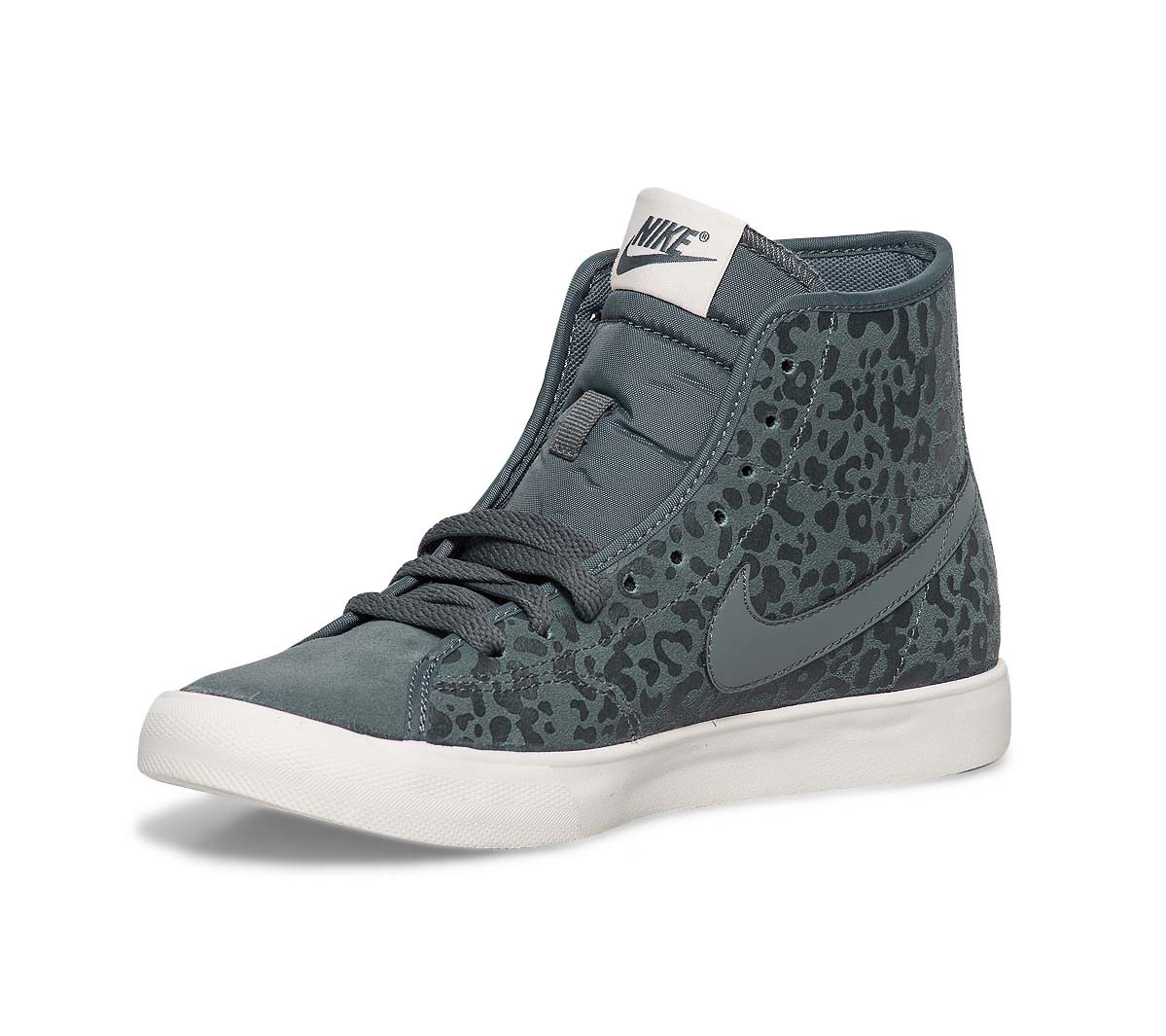 basket nike femme montant